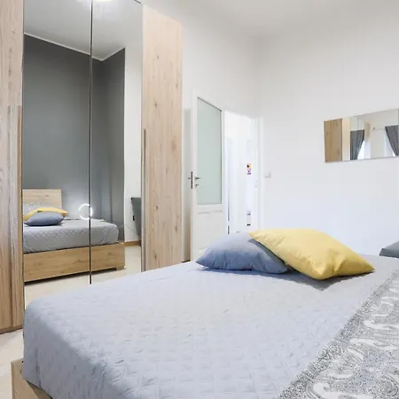 Διαμέρισμα Guesthost - Vanilla Flats Free Parking