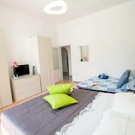 Διαμέρισμα Guesthost - Vanilla Flats Free Parking