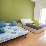 Guesthost - Vanilla Flats Free Parking Appartement