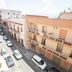 Guesthost - Vanilla Flats Free Parking Appartement